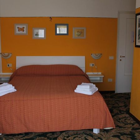 Hotel Poggio D'Oro Riva di Solto Dış mekan fotoğraf