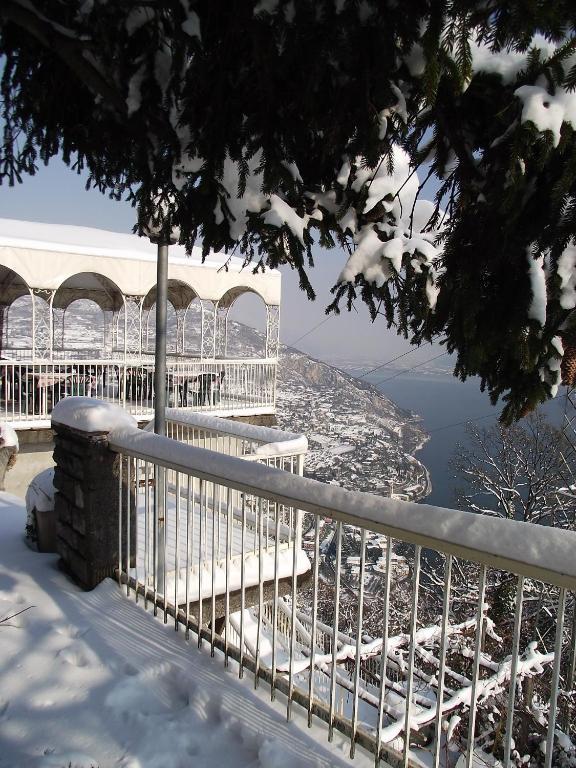 Hotel Poggio D'Oro Riva di Solto Dış mekan fotoğraf