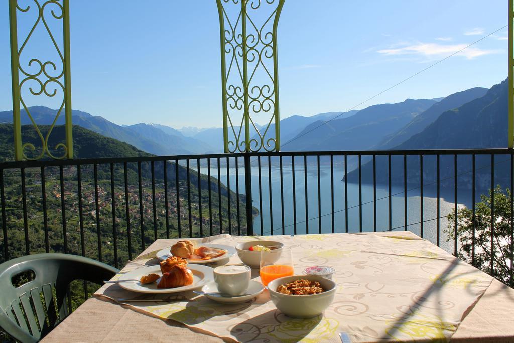 Hotel Poggio D'Oro Riva di Solto Dış mekan fotoğraf