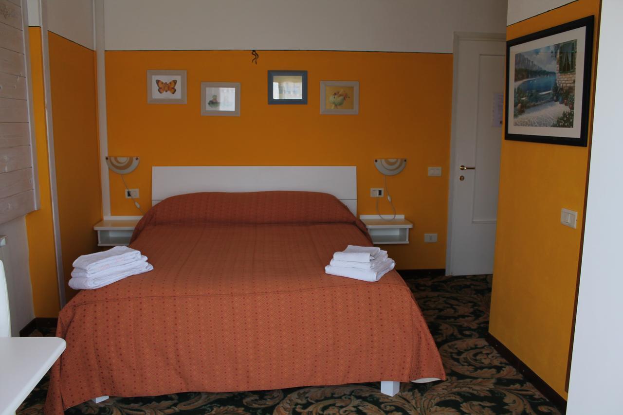 Hotel Poggio D'Oro Riva di Solto Dış mekan fotoğraf